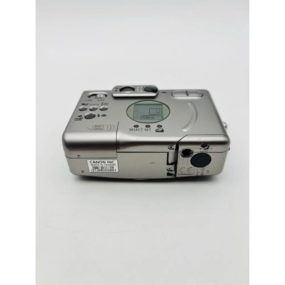 Canon ixy 230